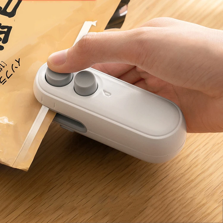 Mini scelleuse rechargeable 2 en 1